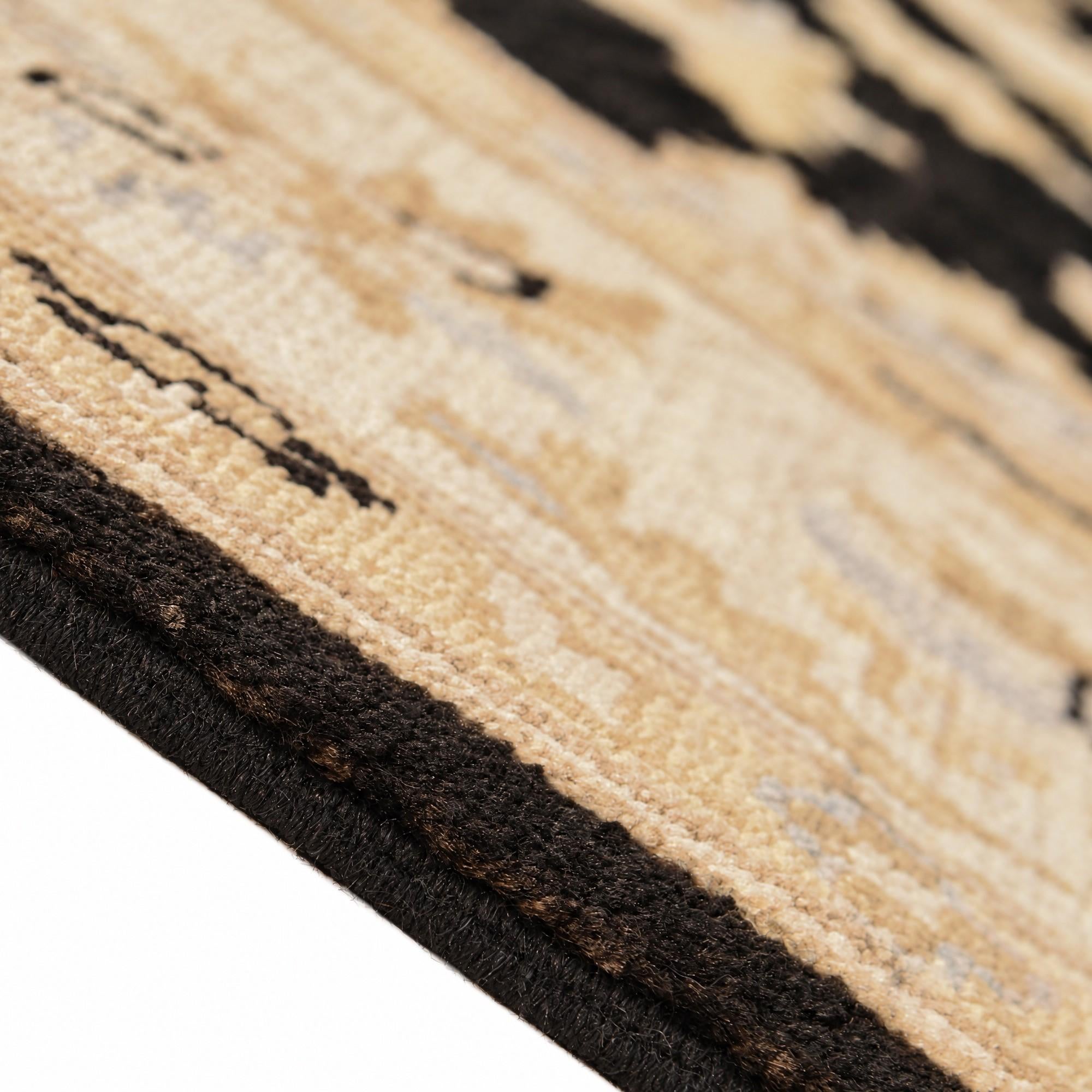 150cm x 195cm Hand Knotted Ziegler Rug