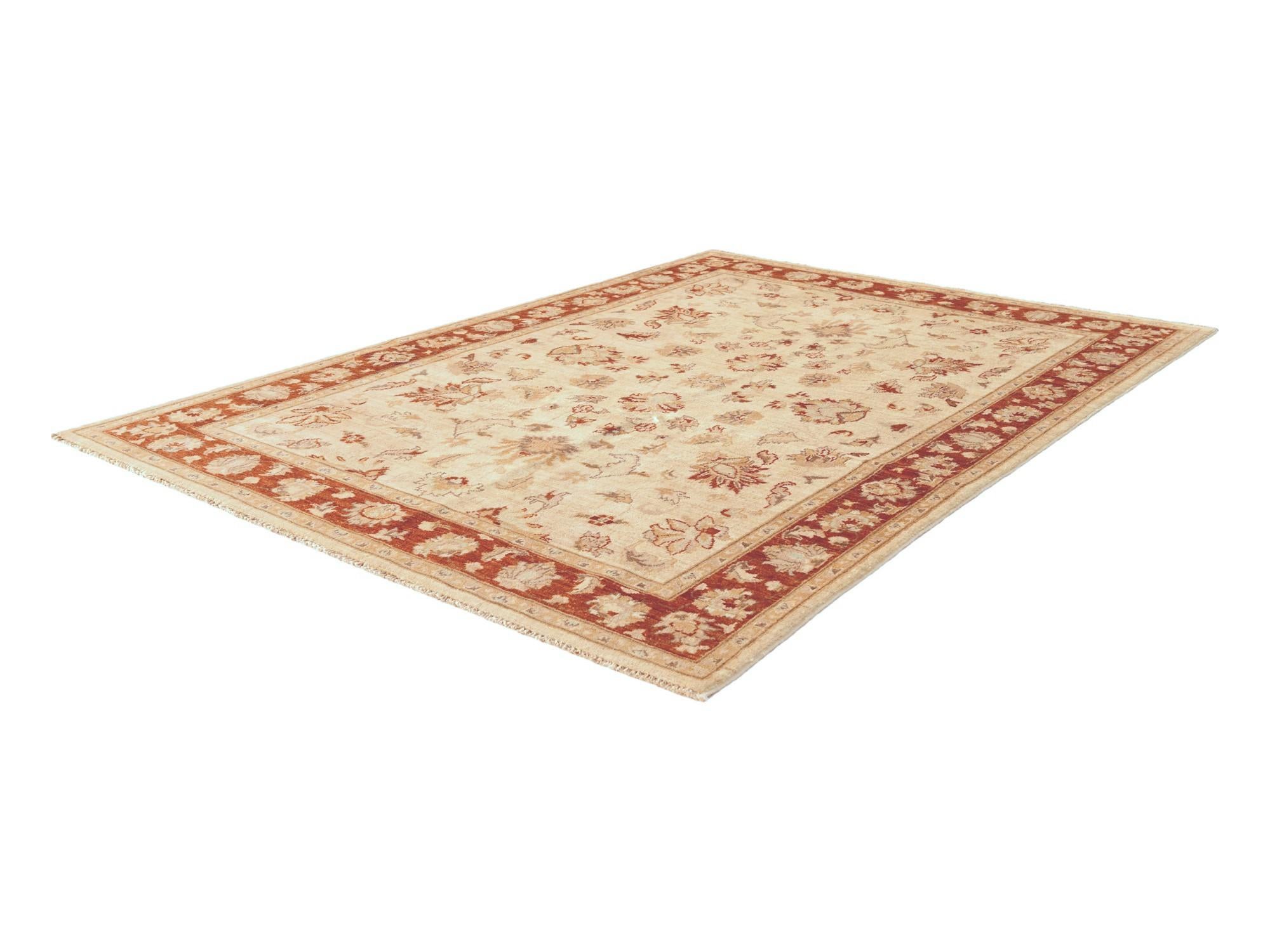 4' 10 x 6' 7 Hand Knotted Ziegler Rug
