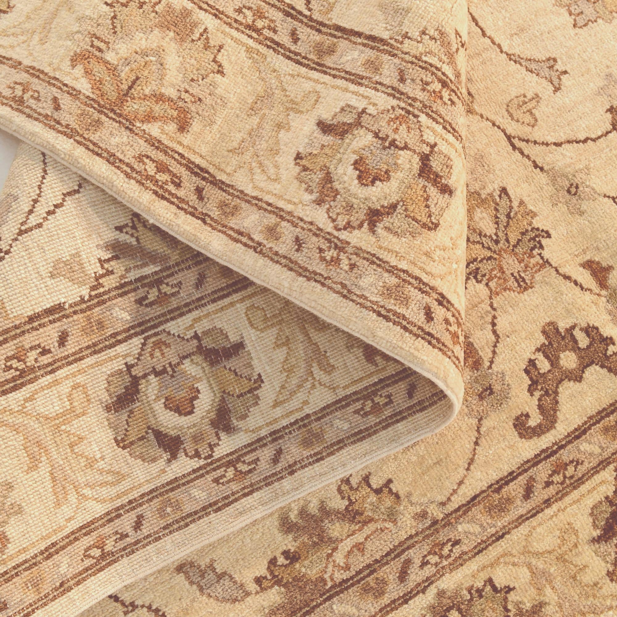 4' 10 x 6' 7 Hand Knotted Ziegler Rug