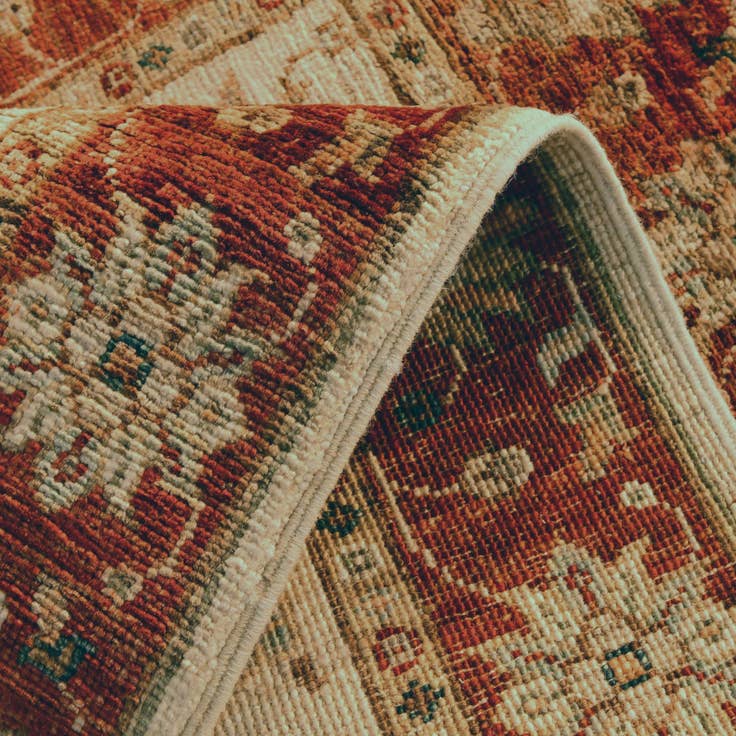 Detail image of 2' x 3' 5 Hand Knotted Ziegler Rug