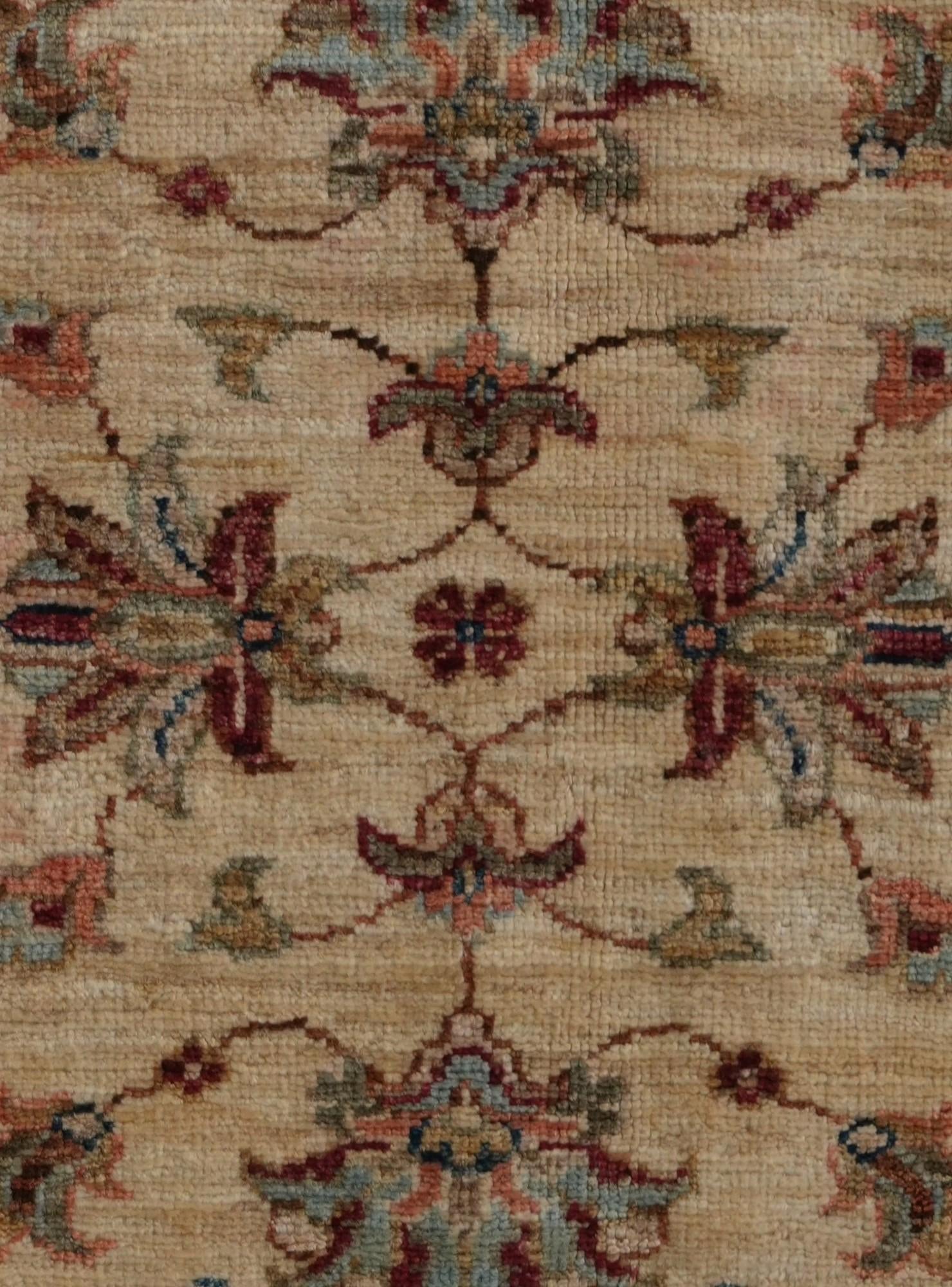 2' x 2' 9 Hand Knotted Ziegler Rug