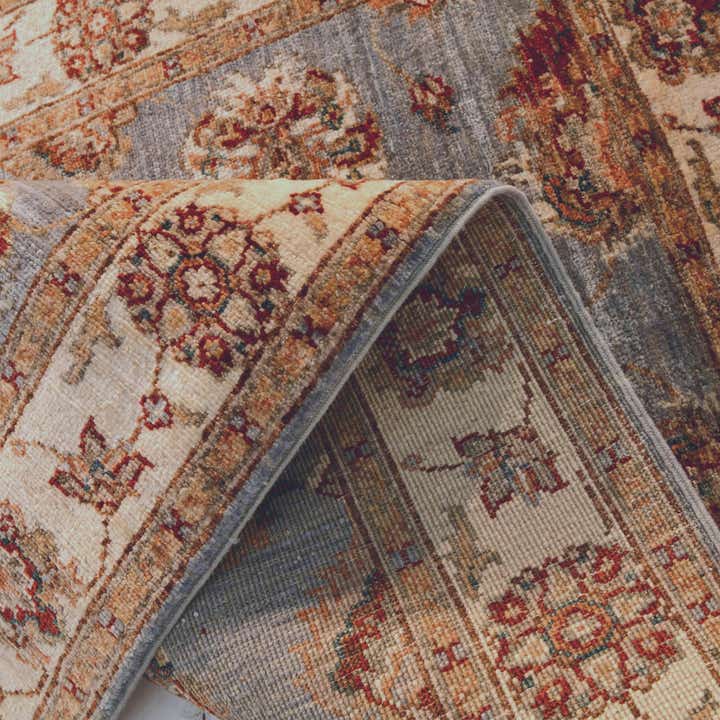 3' 1 x 4' 8 Hand Knotted Ziegler Rug