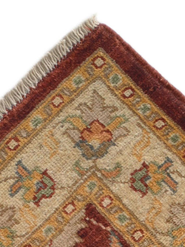 Detail image of 2' 5 x 3' 11 Hand Knotted Ziegler Rug