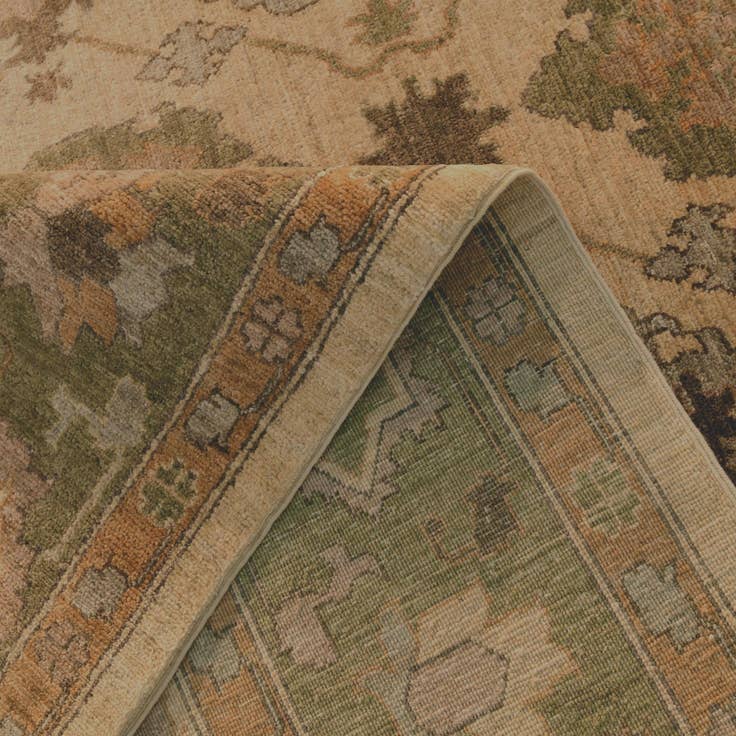 Detail image of 8' x 10' 8 Hand Knotted Ziegler Rug