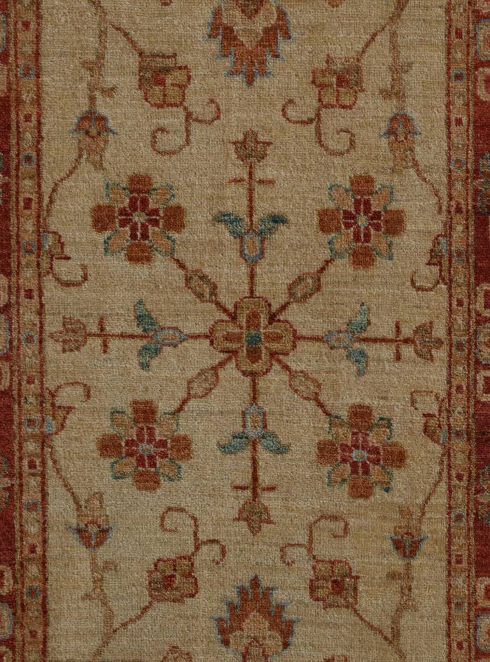Detail image of 2' 7 x 4' Hand Knotted Ziegler Rug