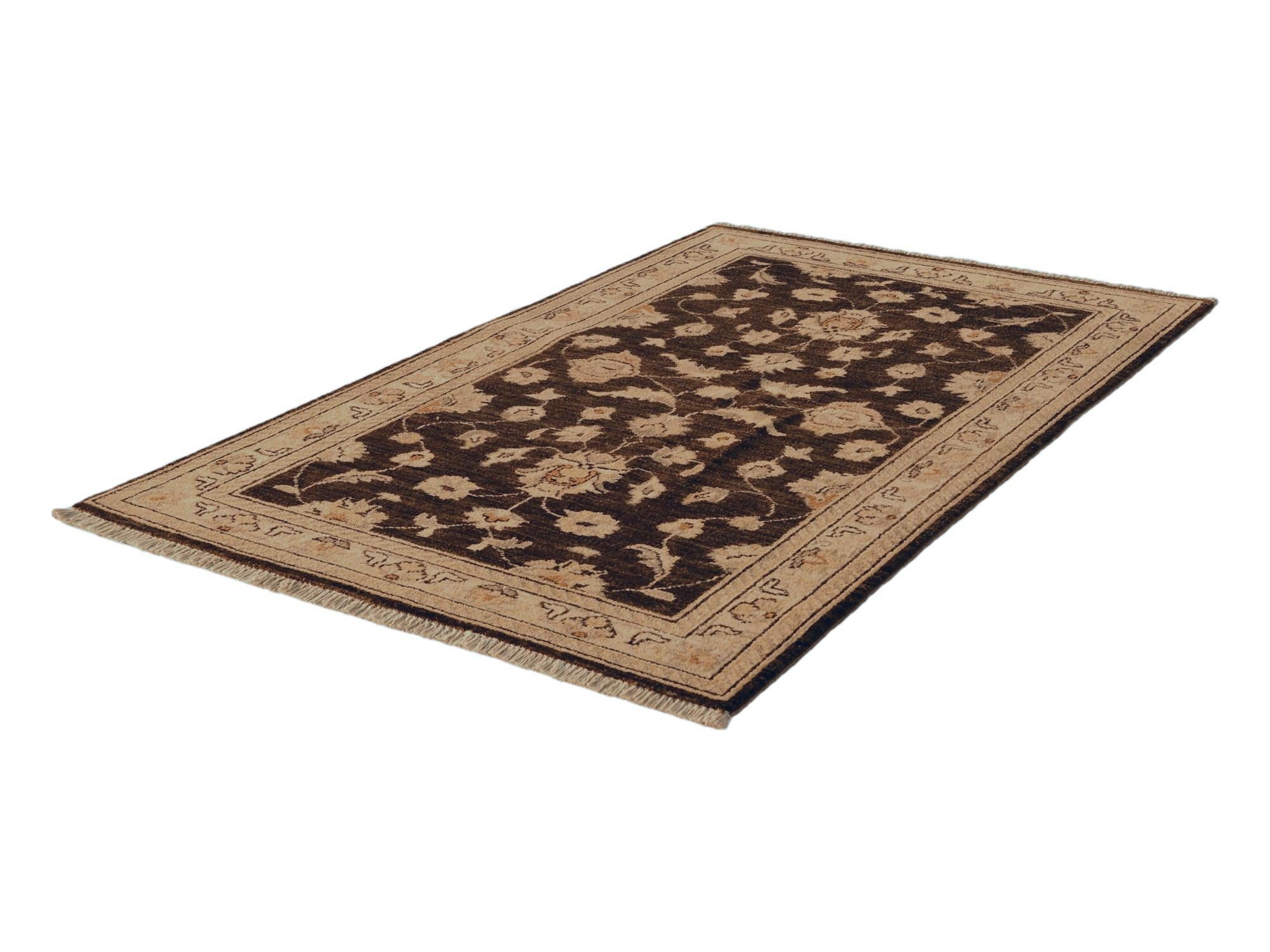2' 11 x 4' 9 Hand Knotted Ziegler Rug