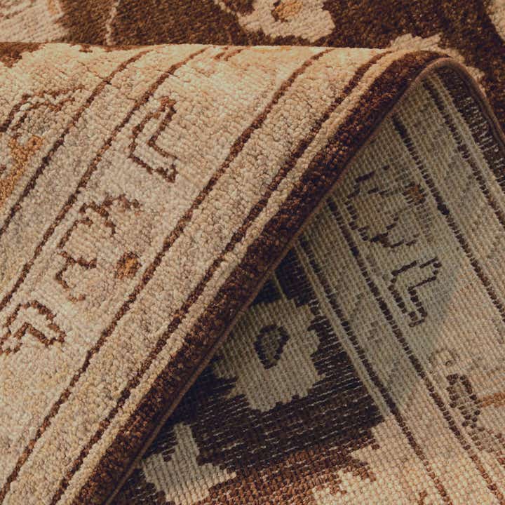 2' 11 x 4' 9 Hand Knotted Ziegler Rug
