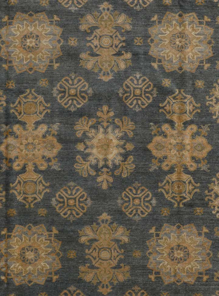 10' 2 x 13' 11 Hand Knotted Ziegler Rug
