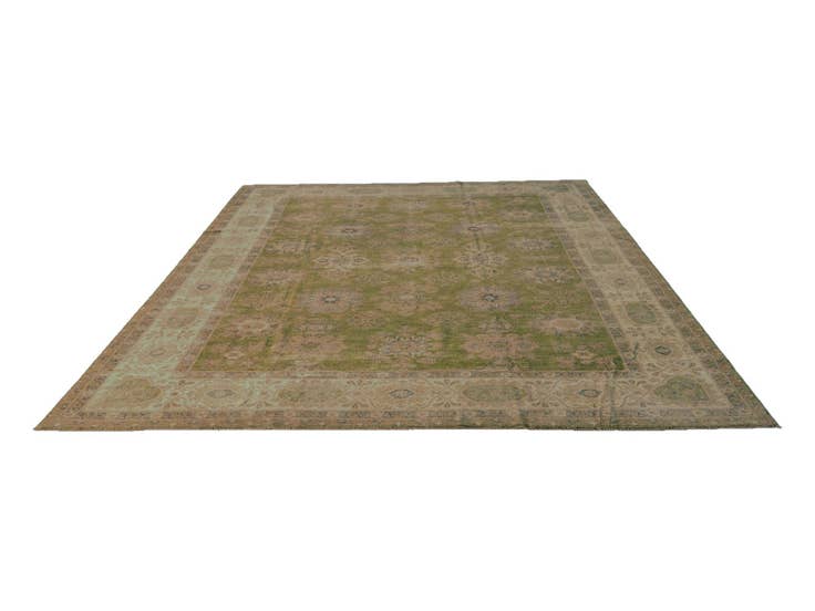 Detail image of 10' 1 x 13' 11 Hand Knotted Ziegler Rug