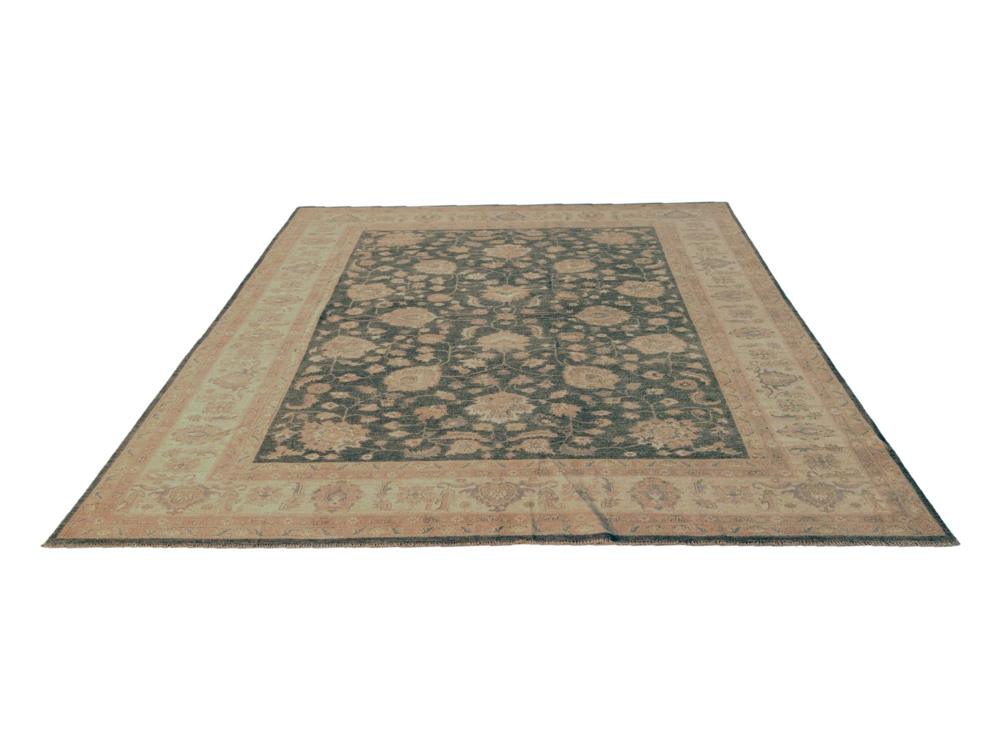9' 2 x 12' Hand Knotted Ziegler Rug
