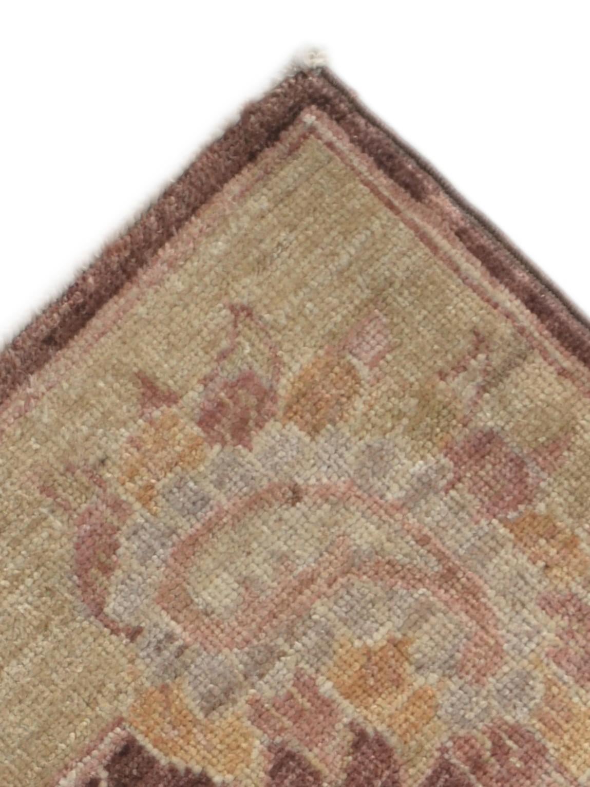 2' 9 x 3' 11 Hand Knotted Ziegler Rug