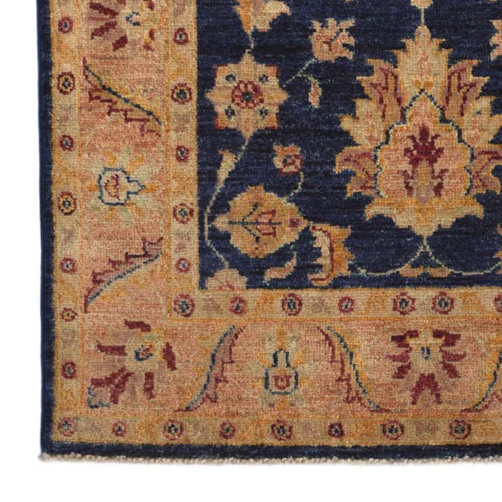 2' 7 x 4' Hand Knotted Ziegler Rug