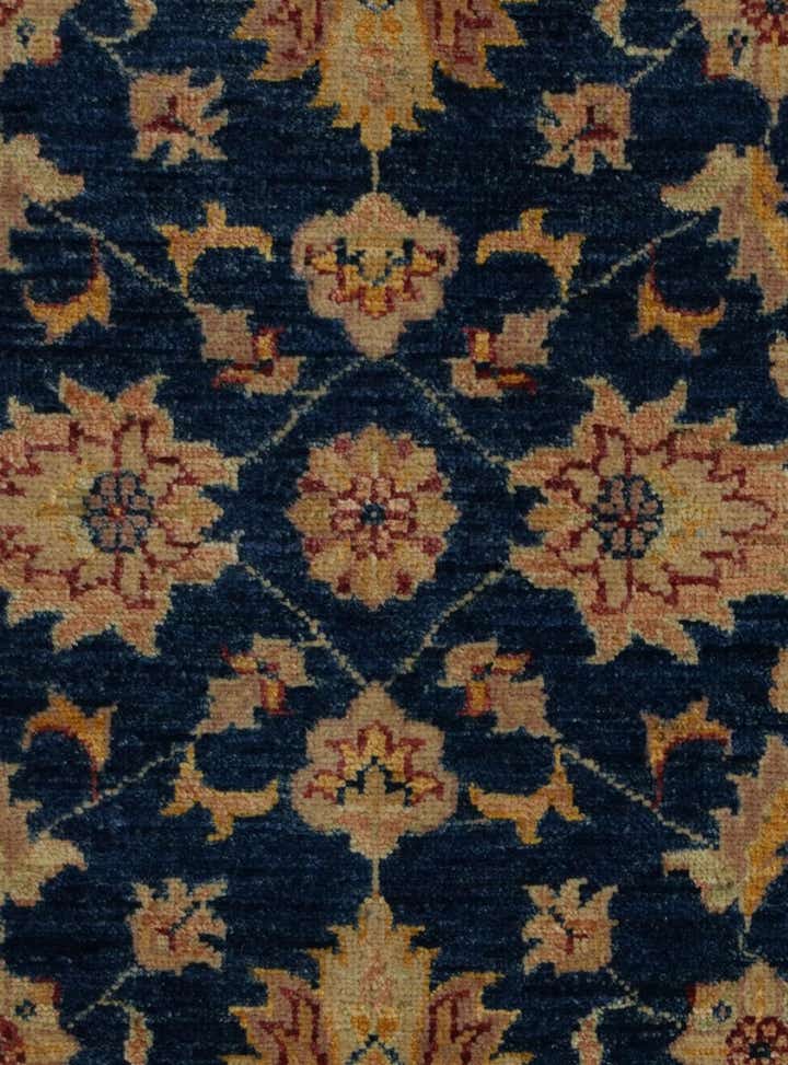 2' 7 x 4' Hand Knotted Ziegler Rug