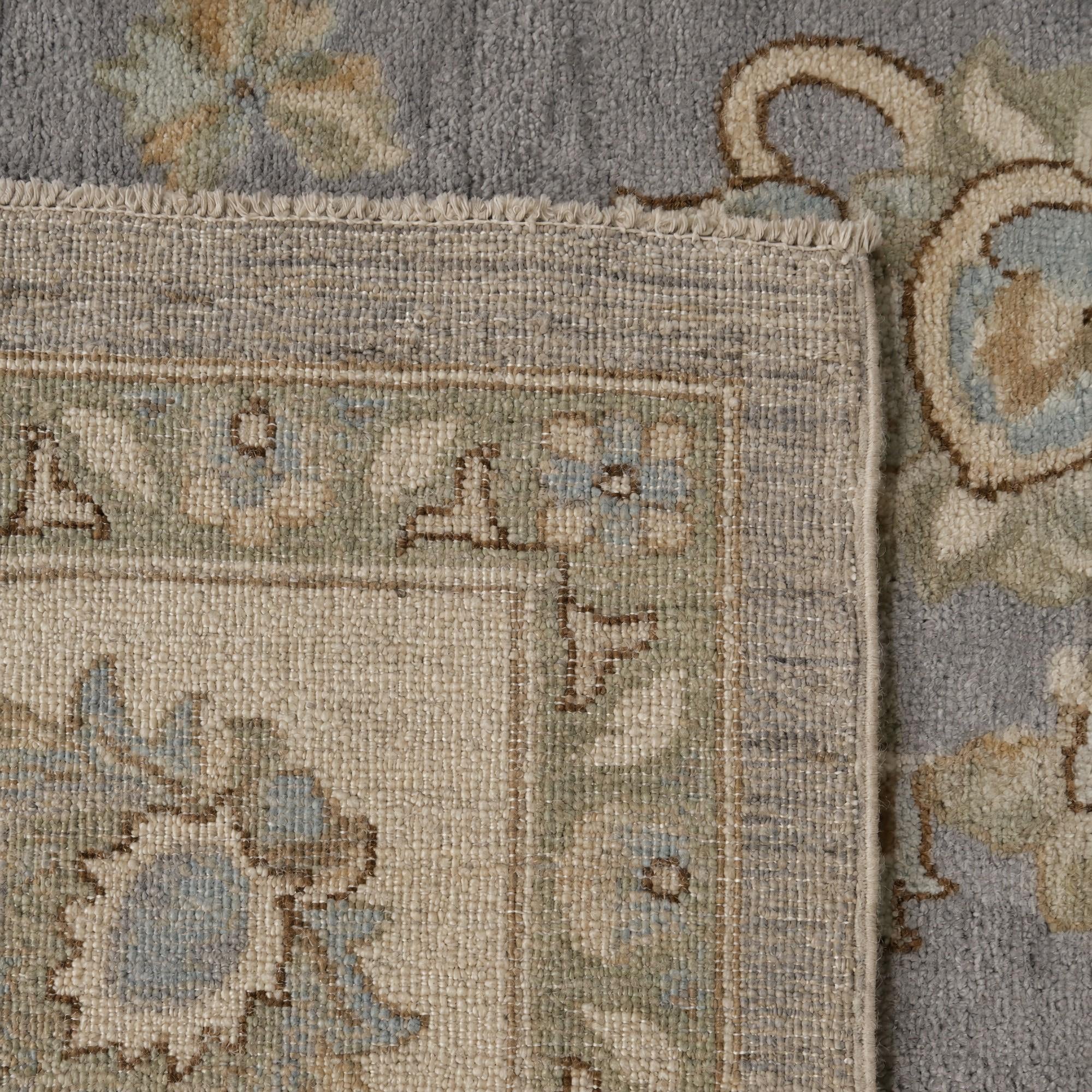 8' x 10' 5 Hand Knotted Ziegler Rug