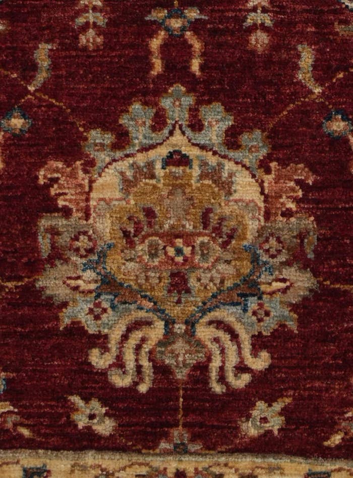 Detail image of 2' 11 x 4' 11 Hand Knotted Ziegler Rug