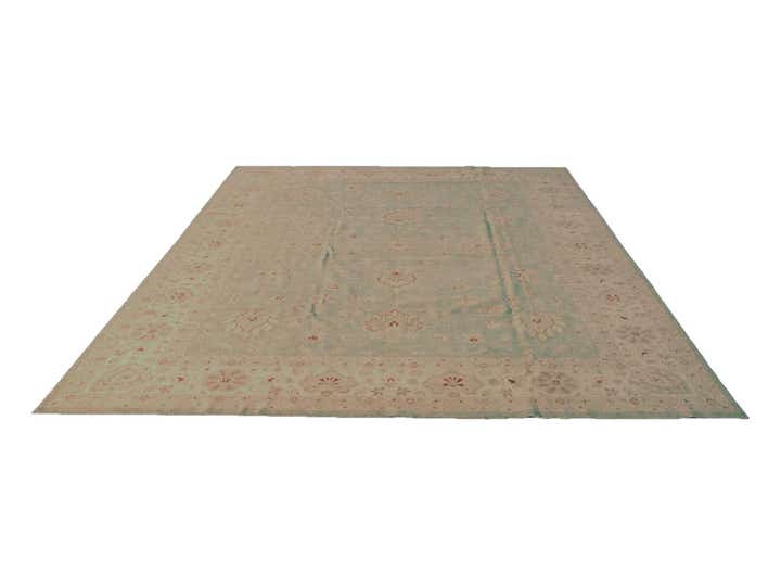 10' 1 x 13' 9 Hand Knotted Ziegler Rug