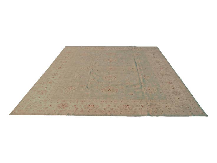 Detail image of 10' 1 x 13' 9 Hand Knotted Ziegler Rug