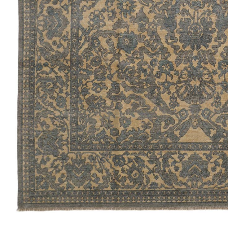 Detail image of 8' x 10' 10 Hand Knotted Ziegler Rug