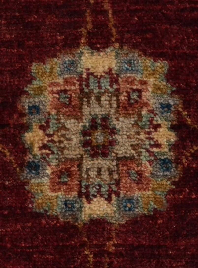 2' 7 x 4' 1 Hand Knotted Ziegler Rug