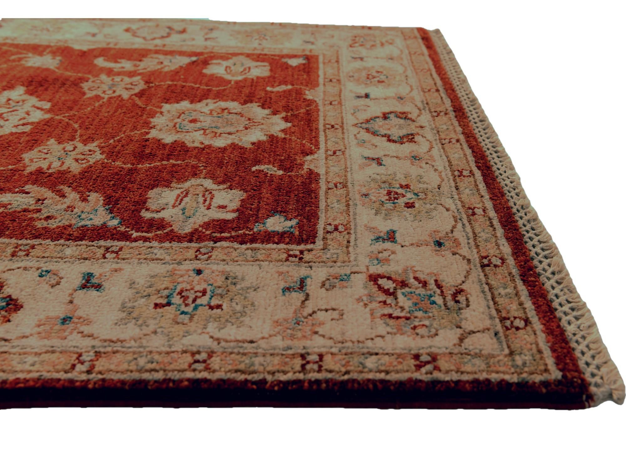 2' 9 x 4' 2 Hand Knotted Ziegler Rug