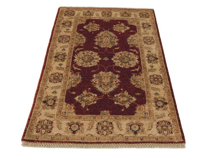 2' 9 x 4' 4 Hand Knotted Ziegler Rug