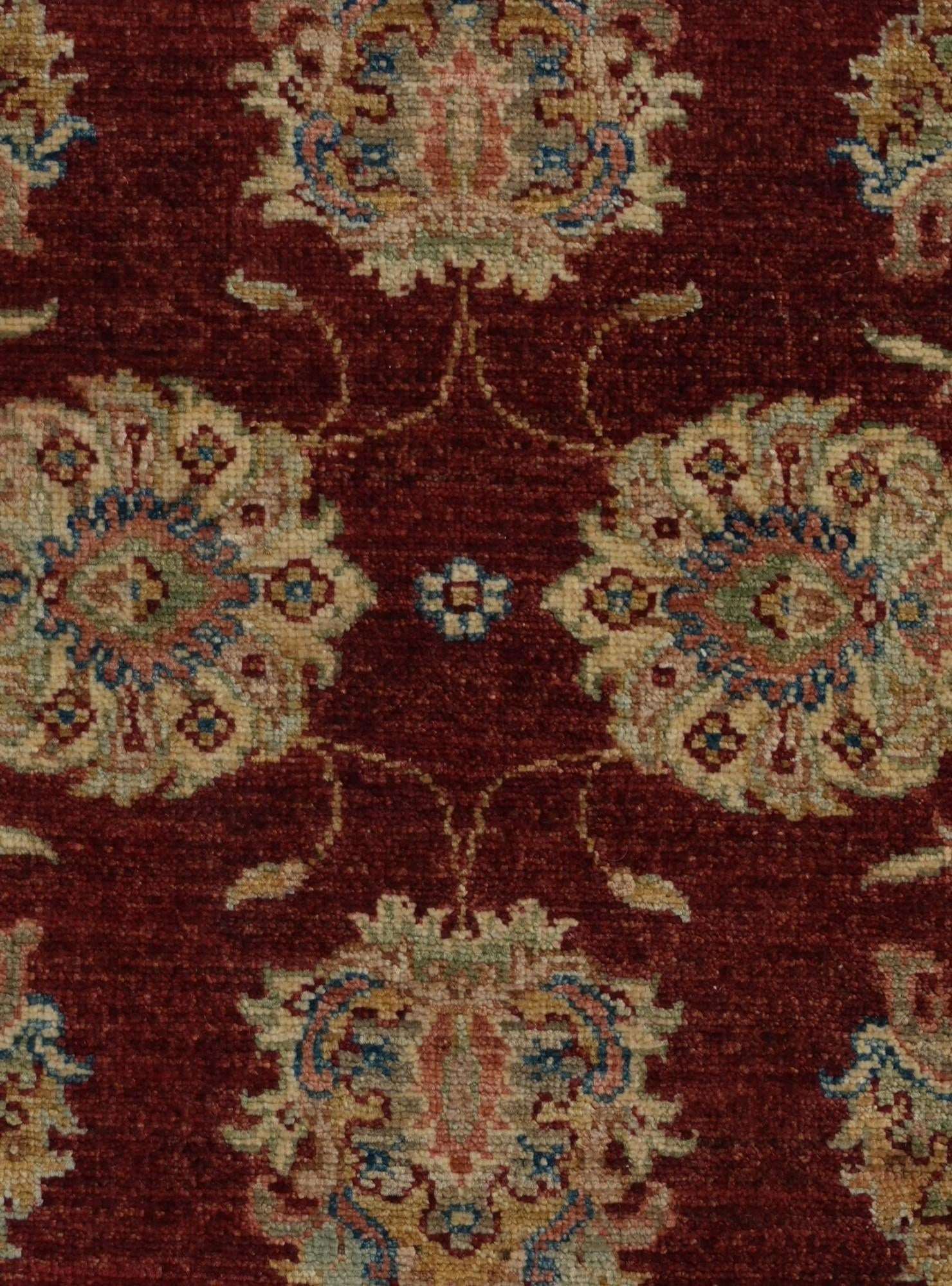 2' 9 x 4' 4 Hand Knotted Ziegler Rug