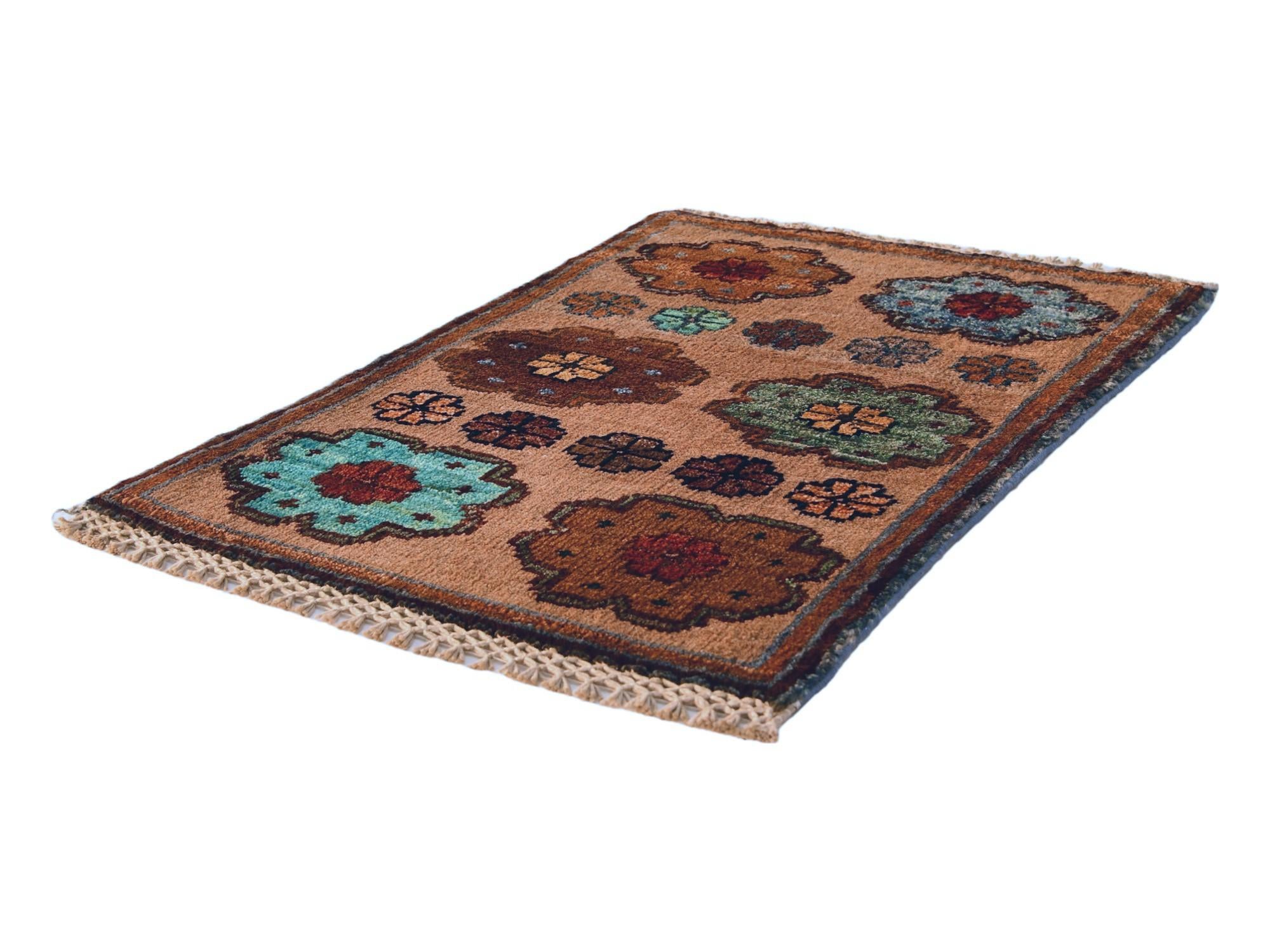 1' 4 x 2' Hand Knotted Ziegler Rug