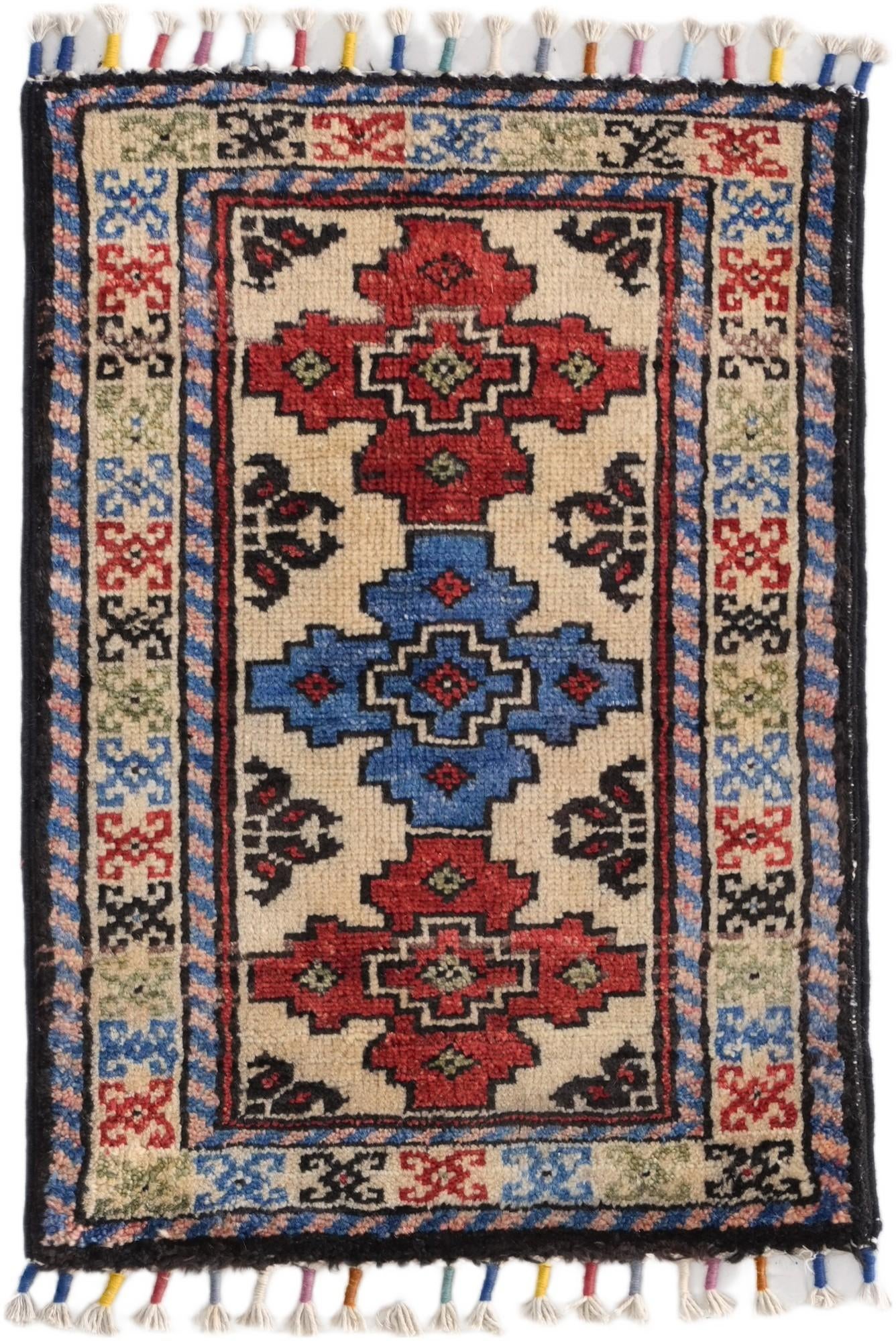 1' 4 x 2' Hand Knotted Ziegler Rug