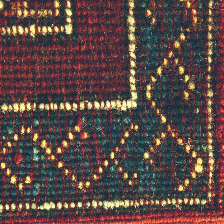 1' 4 x 2' Hand Knotted Ziegler Rug