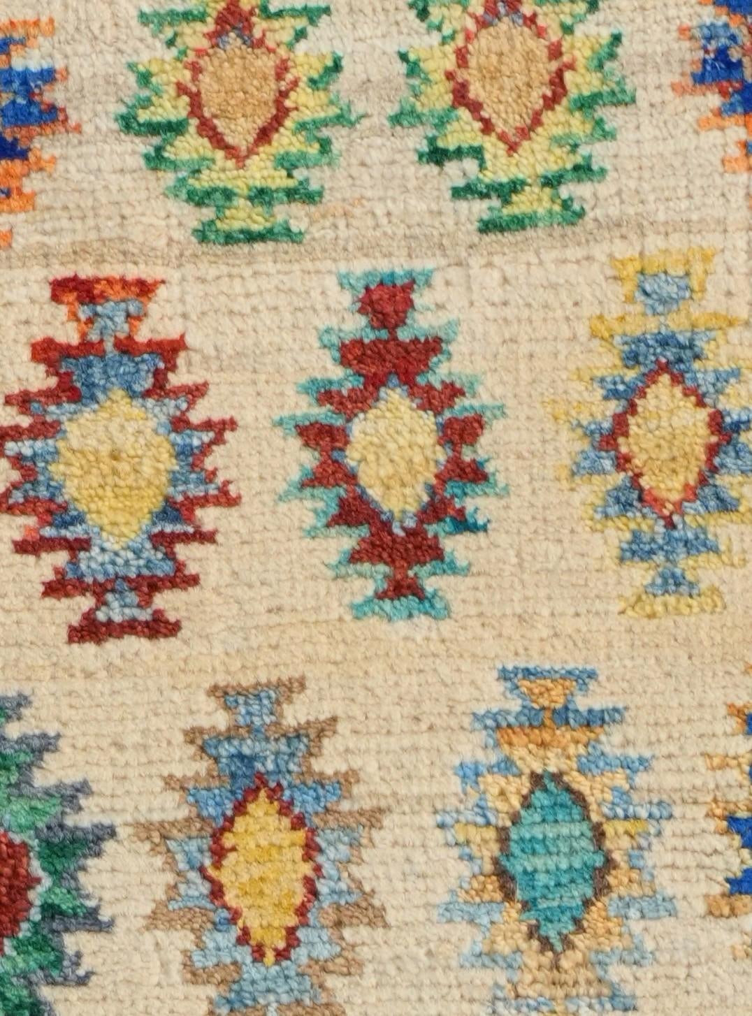 1' 5 x 1' 11 Hand Knotted Ziegler Rug