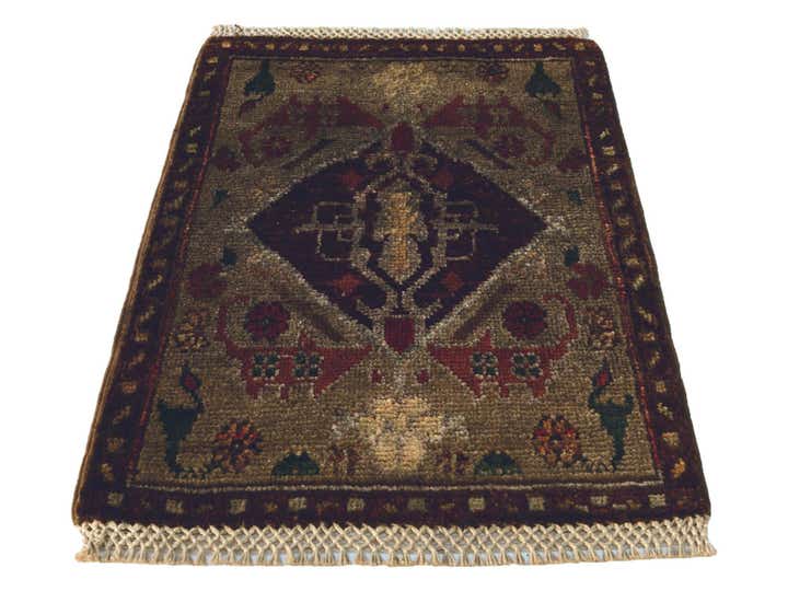 1' 4 x 2' Hand Knotted Ziegler Rug
