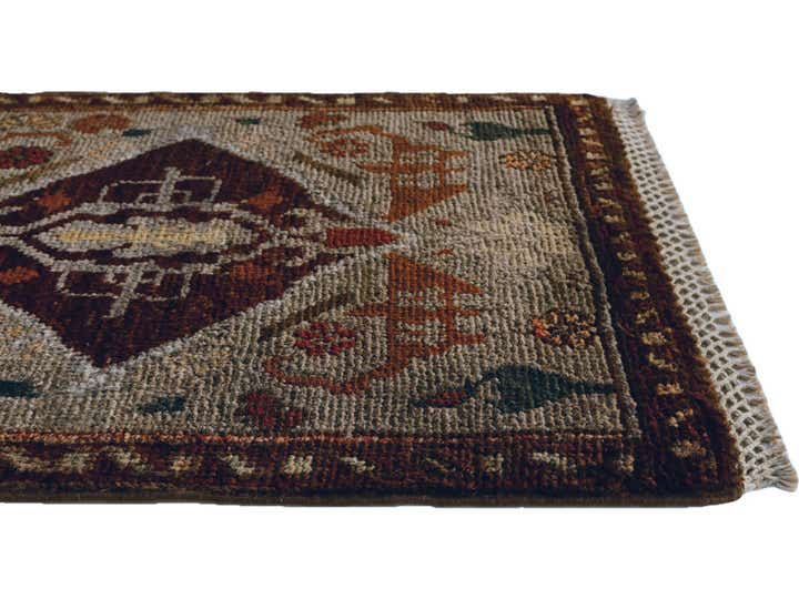 1' 4 x 2' Hand Knotted Ziegler Rug