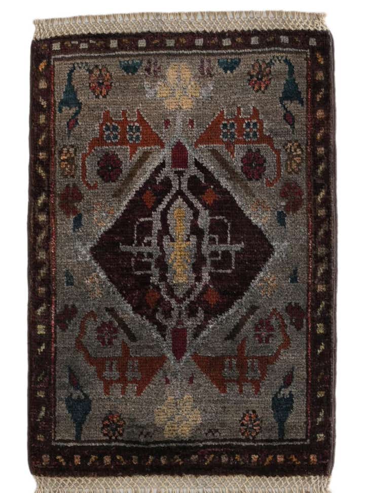 1' 4 x 2' Hand Knotted Ziegler Rug