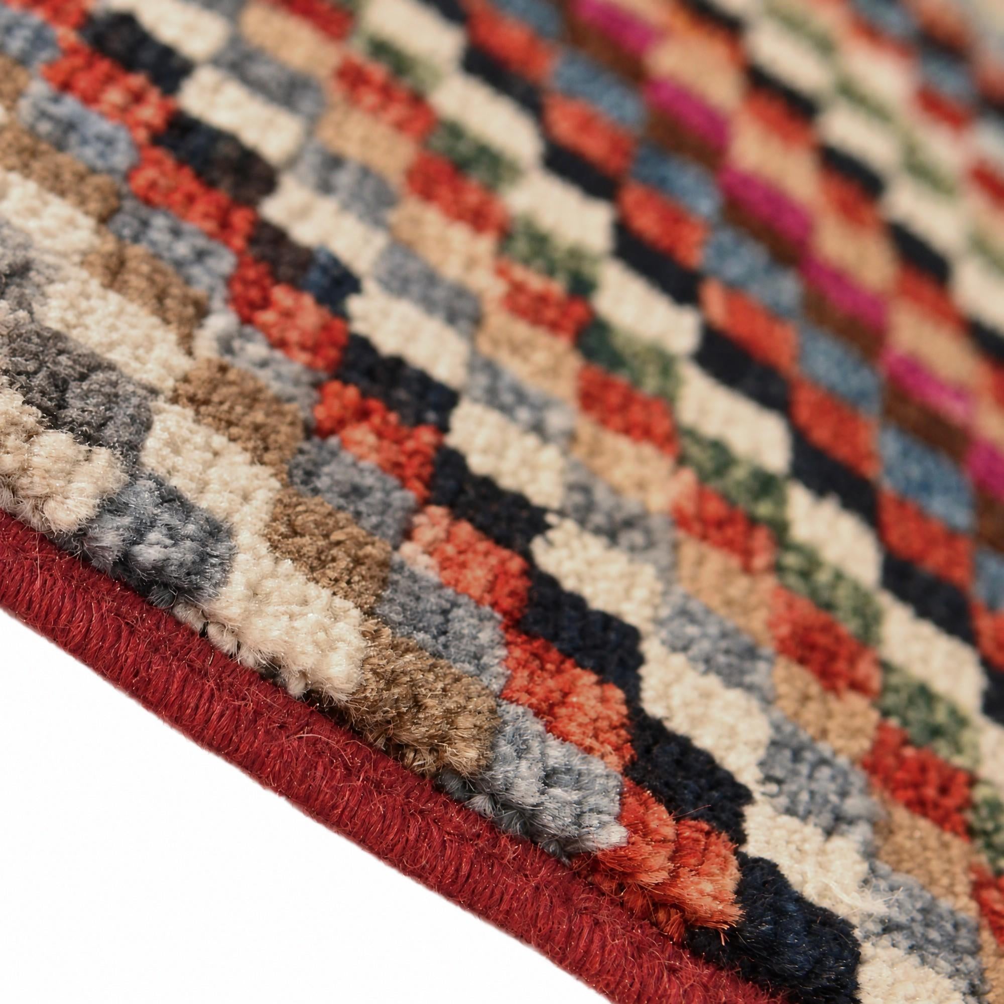 1' 4 x 2' Hand Knotted Ziegler Rug