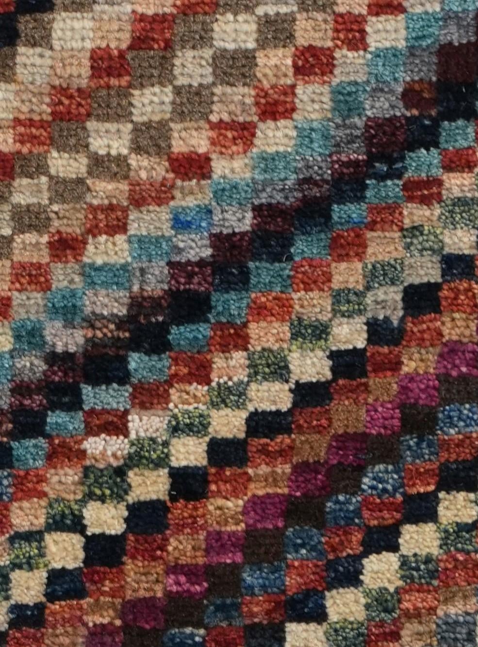 1' 4 x 2' Hand Knotted Ziegler Rug