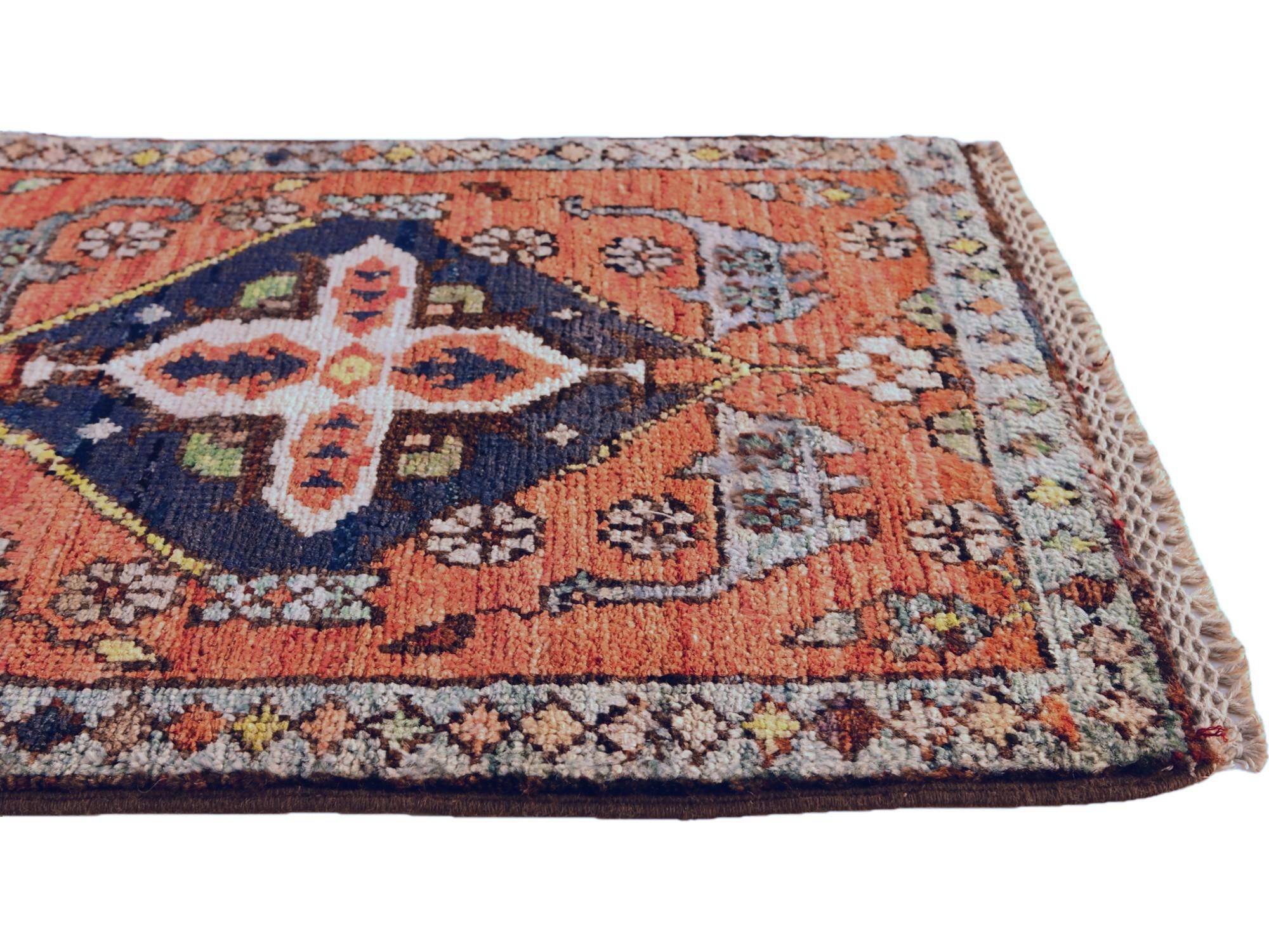 40cm x 60cm Hand Knotted Ziegler Rug
