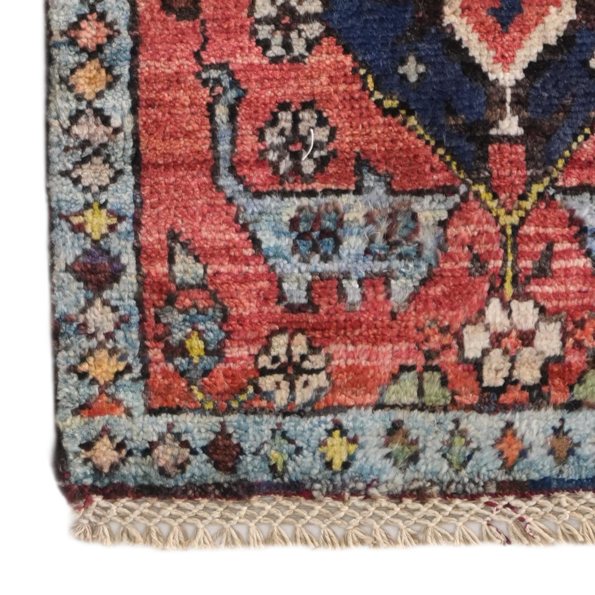 1' 4 x 2' Hand Knotted Ziegler Rug