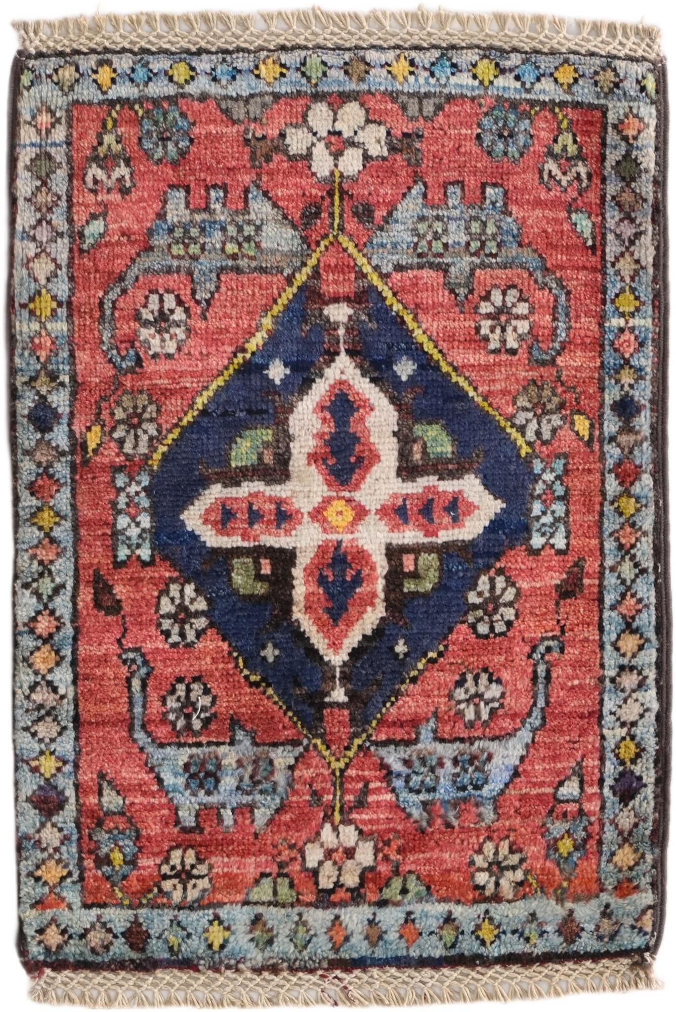 1' 4 x 2' Hand Knotted Ziegler Rug