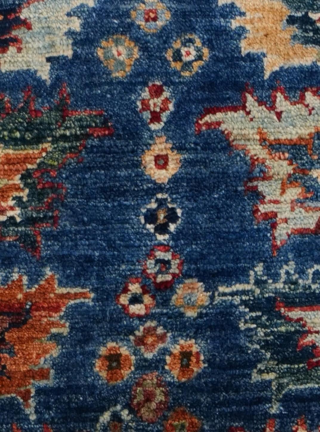 1' 4 x 2' Hand Knotted Ziegler Rug