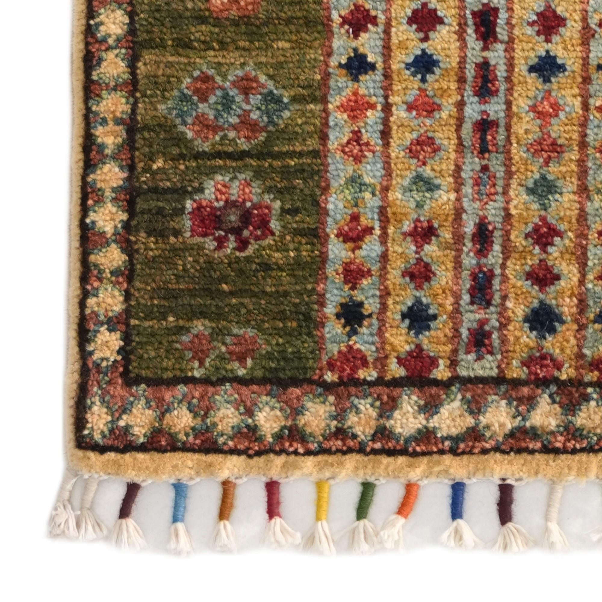 1' 4 x 2' Hand Knotted Ziegler Rug