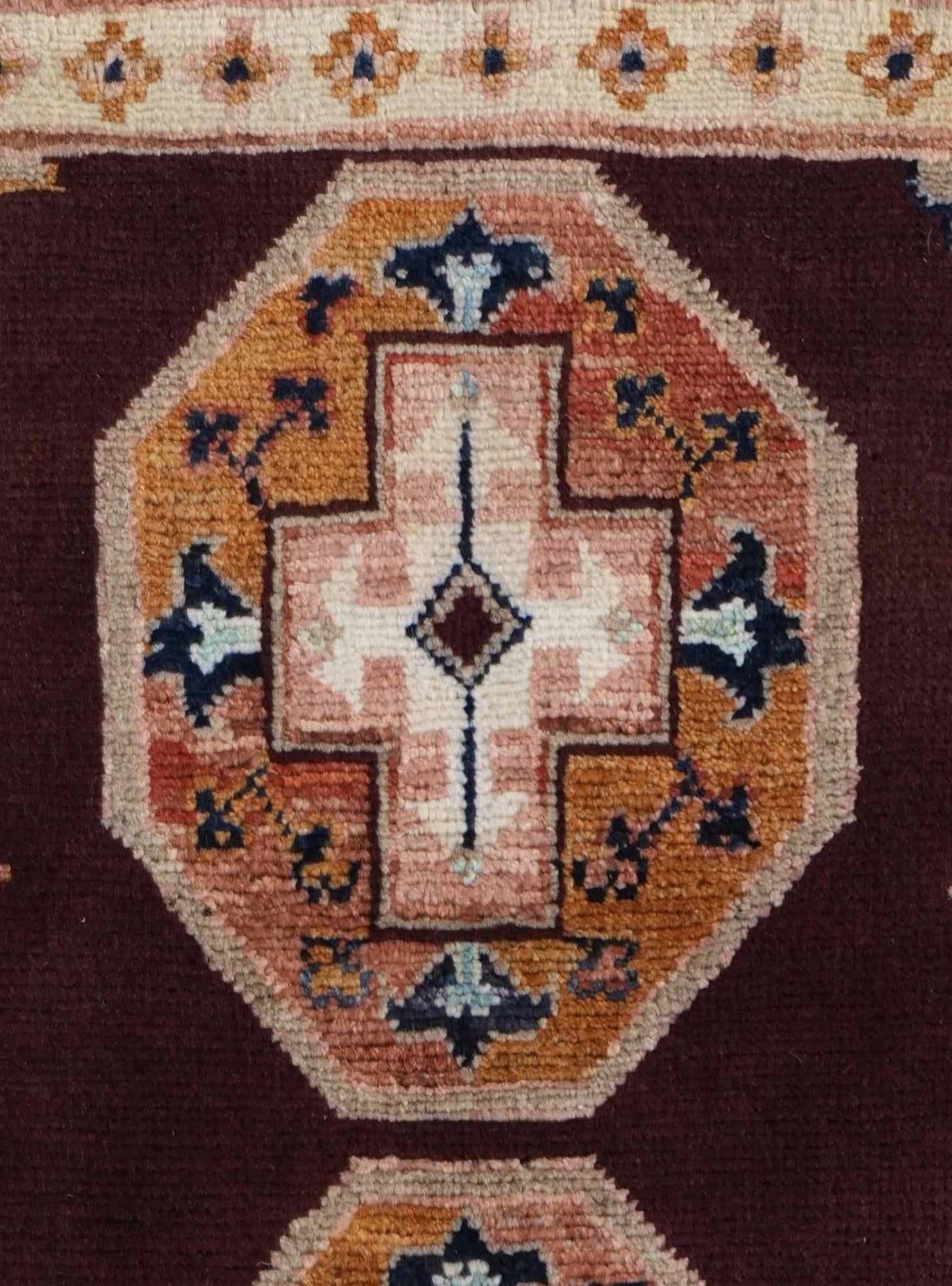 1' 4 x 2' Hand Knotted Ziegler Rug