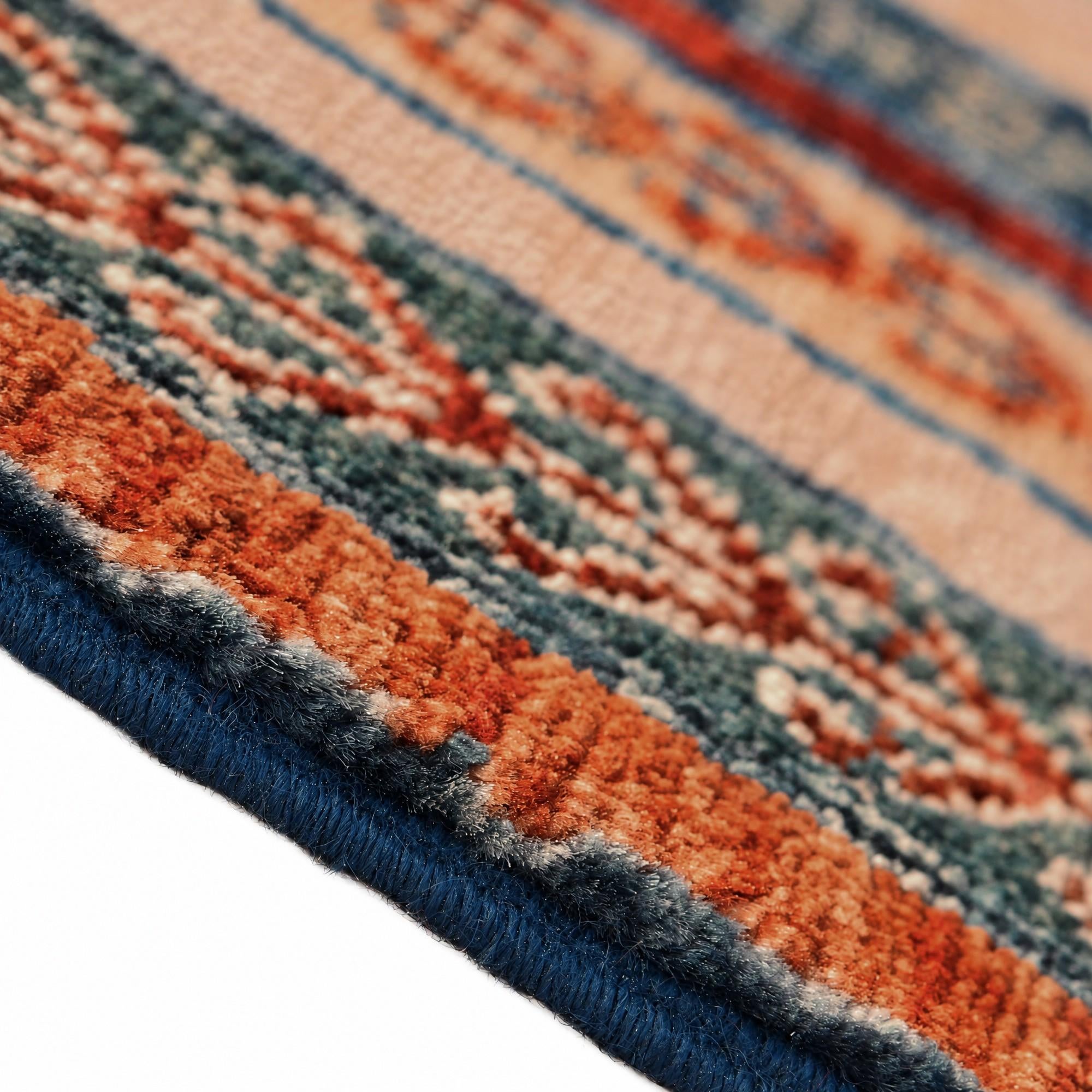 1' 4 x 2' Hand Knotted Ziegler Rug