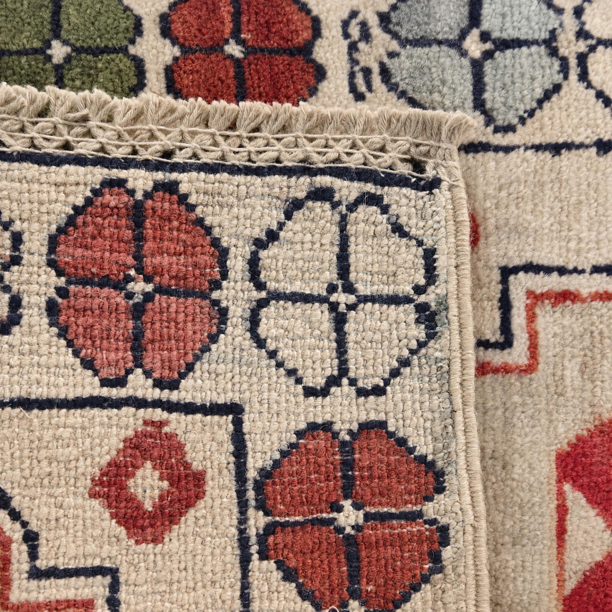 40cm x 60cm Hand Knotted Ziegler Rug