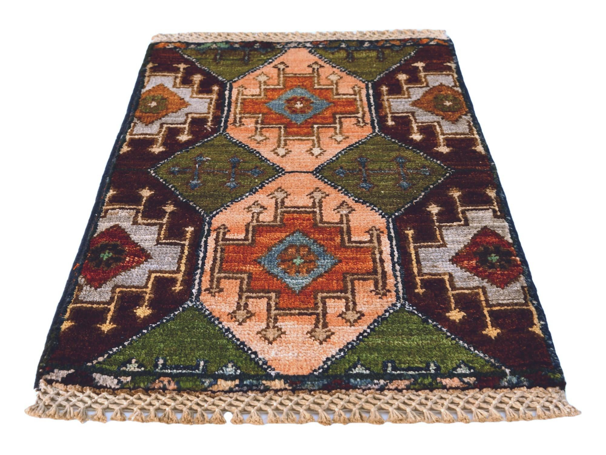 40cm x 60cm Hand Knotted Ziegler Rug