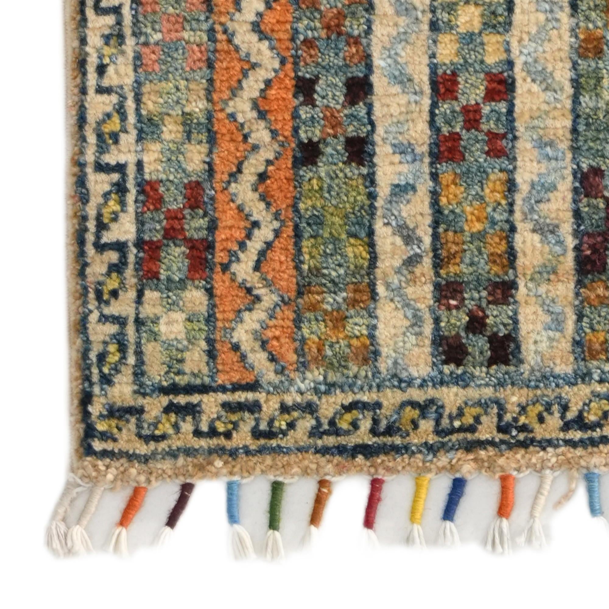 1' 4 x 2' Hand Knotted Ziegler Rug