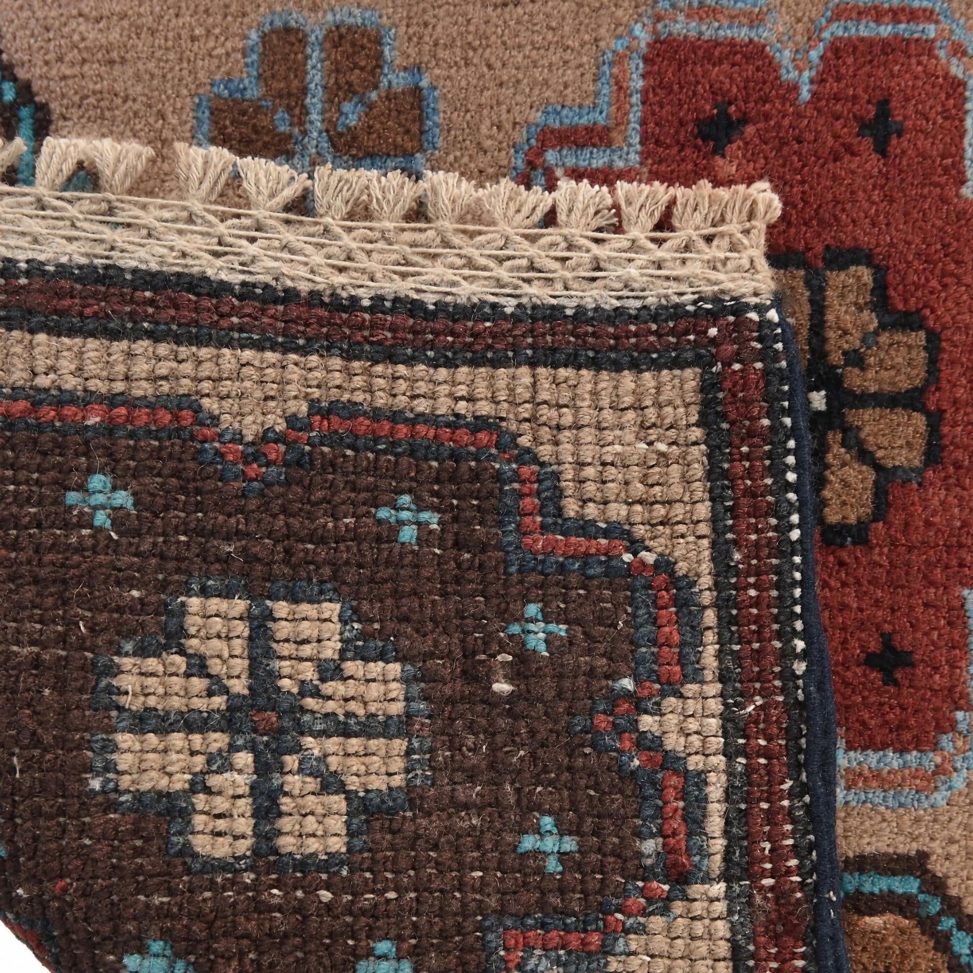 1' 4 x 2' Hand Knotted Ziegler Rug