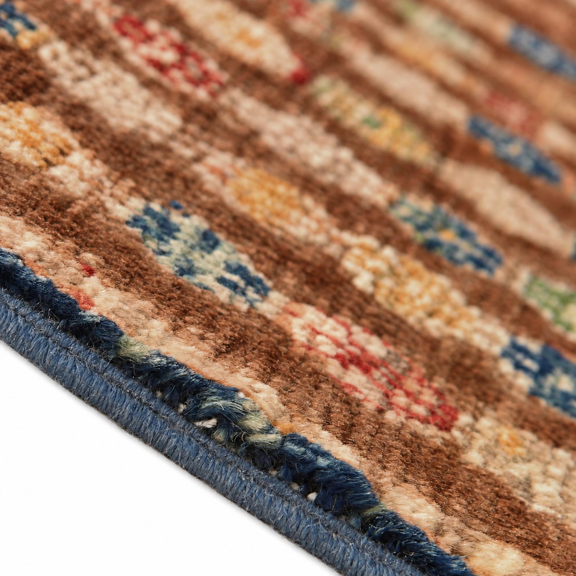 1' 4 x 2' Hand Knotted Ziegler Rug