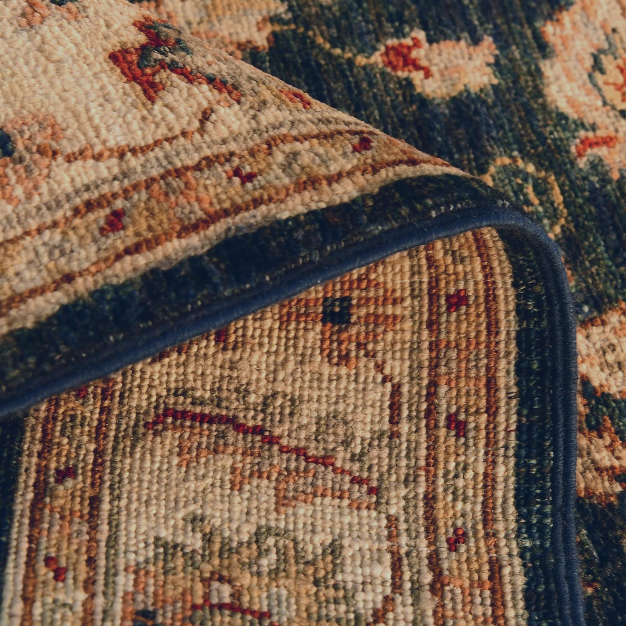 2' 9 x 4' 4 Hand Knotted Ziegler Rug