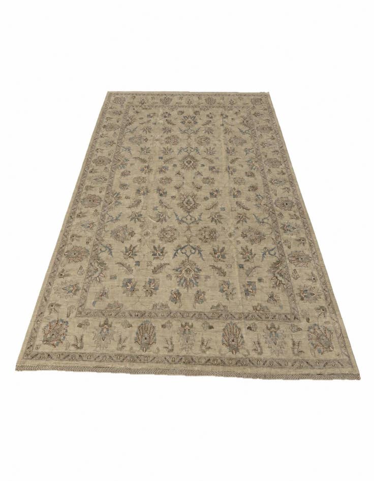 Detail image of 8' 3 x 11' 2 Hand Knotted Ziegler Rug