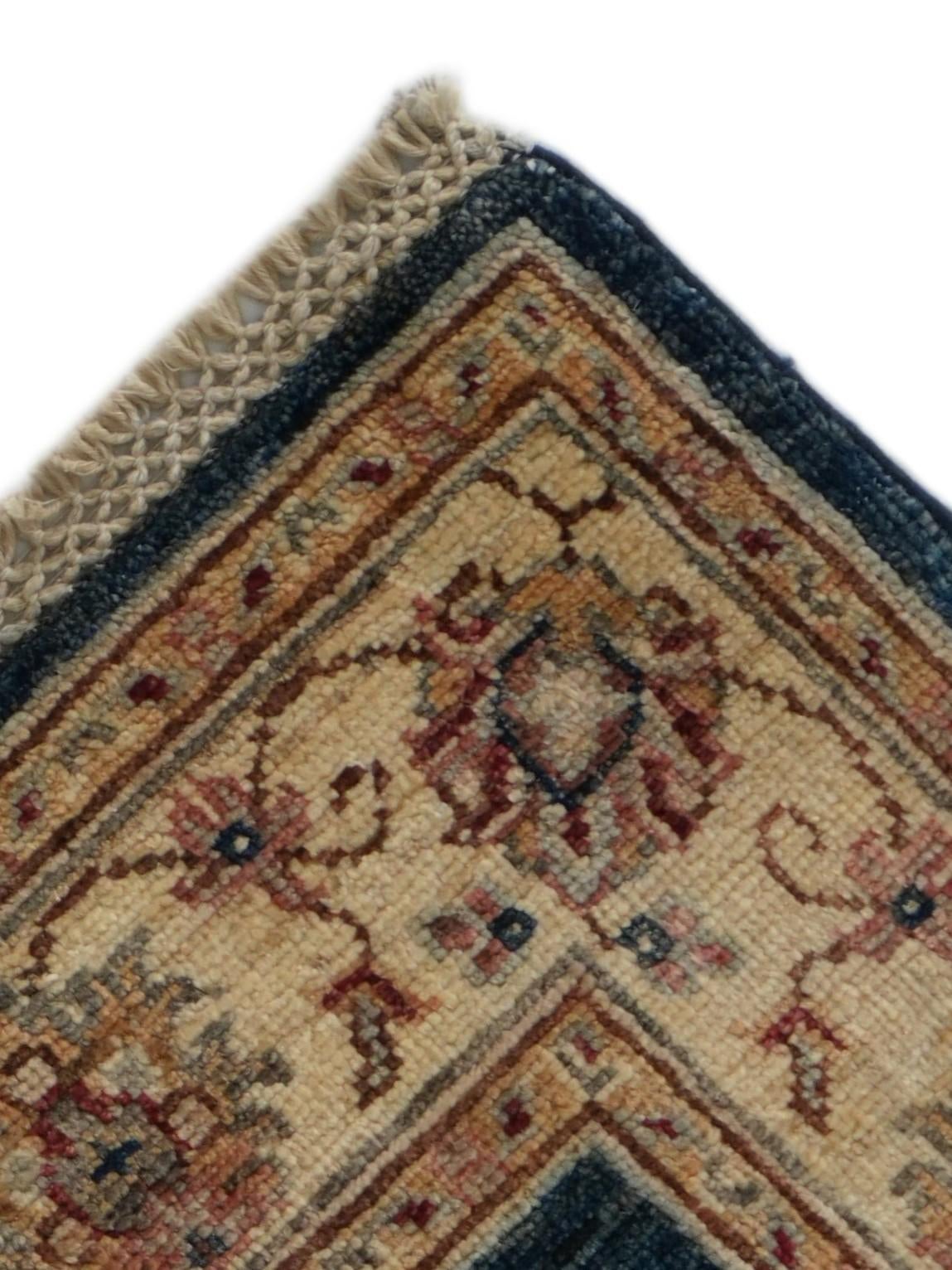 2' 9 x 4' Hand Knotted Ziegler Rug